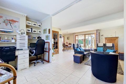 Villa a Houplines, Nord, Houplines - € 388.000 | Ref: ARM-39688-LBUBI - foto 2
