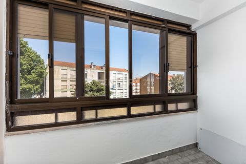 Lejlighed i Massama, Lisbon, Massama - € 300.000 | Ref: C0483-01761 - foto 9