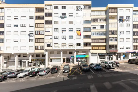 Lejlighed i Massama, Lisbon, Massama - € 300.000 | Ref: C0483-01761 - foto 19