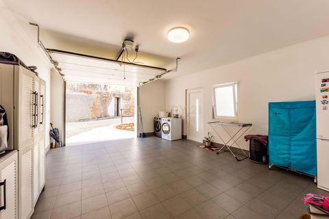Villa i Loures, Lisbon, Loures - € 380.000 | Ref: C0483-01879 - foto 25