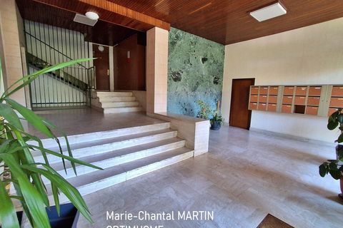 Lejlighed i Marseille, Bouches-du-Rhone, Marseille - € 379.000 | Ref: 830032610396 - foto 26
