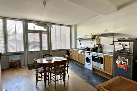 Villa a Aubeterre-sur-Dronne, Charente, Aubeterre-sur-Dronne - € 250.000 | Ref: BVI85933 - foto 2