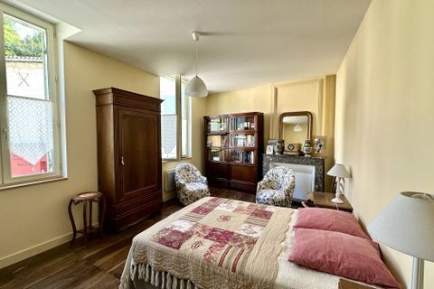Villa a Aubeterre-sur-Dronne, Charente, Aubeterre-sur-Dronne - € 250.000 | Ref: BVI85933 - foto 11