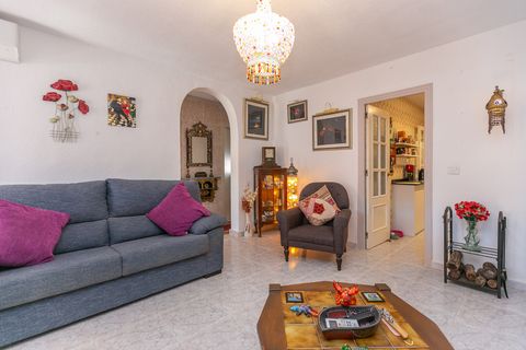 Villa a Los Balcones, Alicante, Los Balcones - € 329.950 | Ref: V-31292 - foto 6