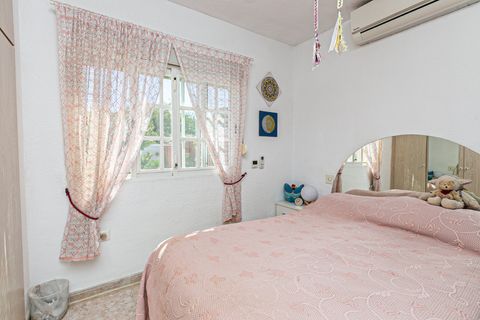 Villa a Los Balcones, Alicante, Los Balcones - € 329.950 | Ref: V-31292 - foto 26