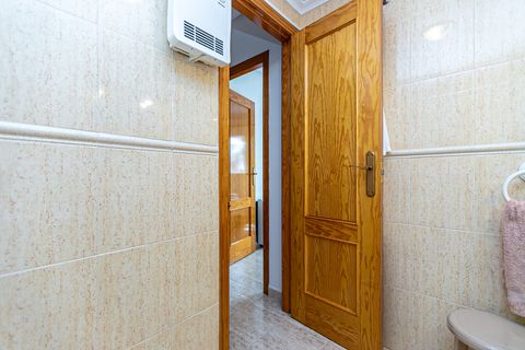 Byhus i Playa Flamenca, Alicante, Playa Flamenca - € 270.000 | Ref: V-30080 - foto 36
