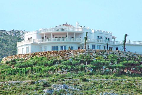 Villa i Denia, Alicante, Denia - € 3.500.000 | Ref: L001254 - foto 1