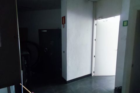 L'establiment comercial a Benidorm, Alicante, Benidorm - € 3.700/mes | Ref: GHP0385 - foto 5