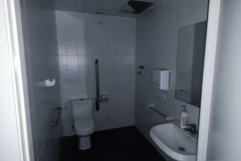 L'establiment comercial a Benidorm, Alicante, Benidorm - € 3.700/mes | Ref: GHP0385 - foto 13