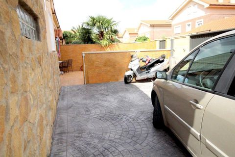 Villa i Alovera, Guadalajara, Alovera - € 440.000 | Ref: EXP14636/8930 - foto 7