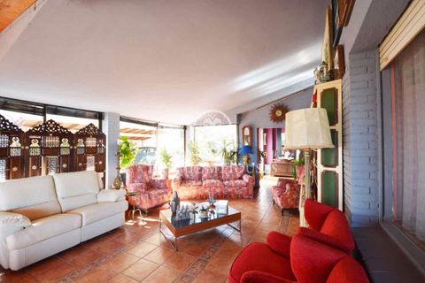 Villa i Alella, Barcelona, Alella - € 1.395.000 | Ref: PH103686/3699 - foto 24