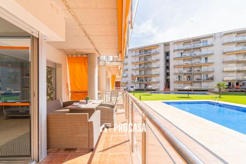 Apartment in Roses, Gerona - photo 4