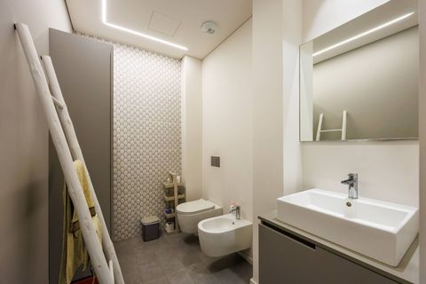 Apartament a Moncalieri, Turin, Moncalieri - € 2.500/mes | Ref: 14128 - foto 15