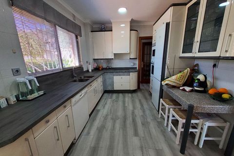 Villa i Almunecar, Granada, Almunecar - € 1.400.000 | Ref: PSRE-V1222 - foto 28