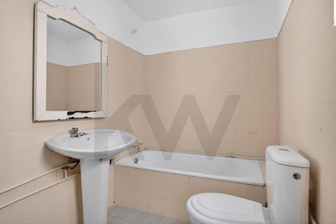 Villa i Silves, Faro, Silves - € 185.000 | Ref: KWPT-033125 - foto 12