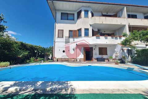 Villa a Ponte, Benevento, Ponte - € 340.000 | Ref: AA39897 - foto 30