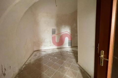 Erhvervsejendom i Paduli, Benevento, Paduli - € 12.000 | Ref: AA39903 - foto 6