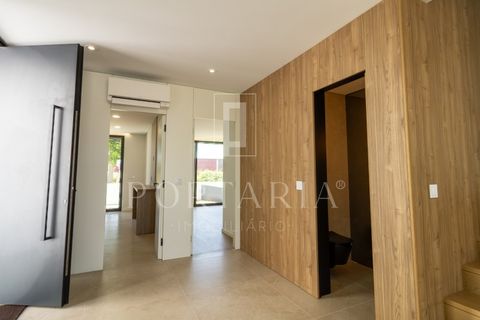 Villa i Aveiro, Aveiro, Aveiro - € 820.000 | Ref: PRT268 - foto 2
