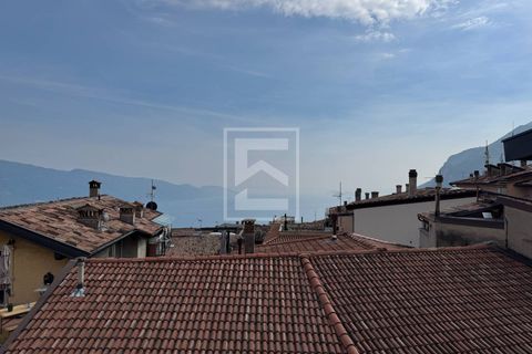 Lejlighed i Tignale, Brescia, Tignale - € 210.000 | Ref: 33091022-308 - foto 12