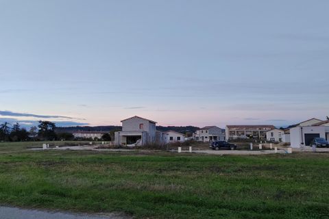 Helårsgrund i Granges-Les-Beaumont, Drome, Granges-Les-Beaumont - € 97.300 | Ref: BLgl26b - foto 2