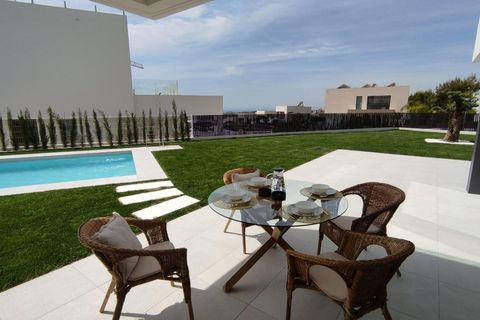 Villa a Finestrat, Alicante, Finestrat - € 3.999/mes | Ref: ALQF019/6084 - foto 2