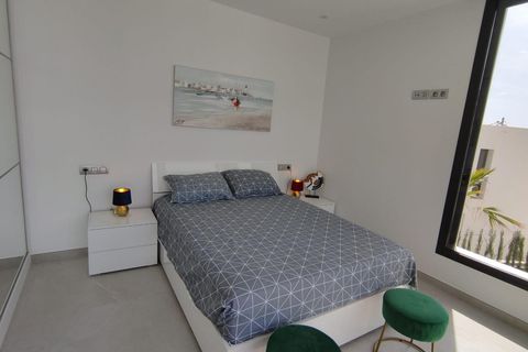 Villa a Finestrat, Alicante, Finestrat - € 3.999/mes | Ref: ALQF019/6084 - foto 13