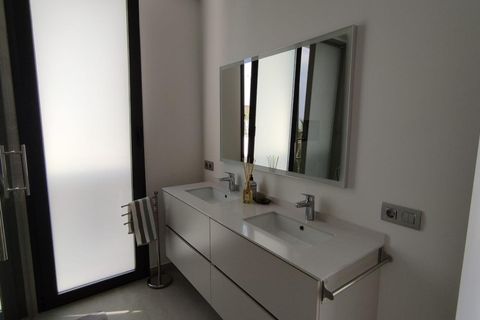 Villa a Finestrat, Alicante, Finestrat - € 3.999/mes | Ref: ALQF019/6084 - foto 16