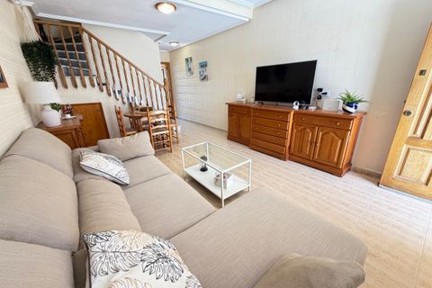 Byhus i Playa Flamenca, Alicante, Playa Flamenca - € 309.000 | Ref: R-33702 - foto 4