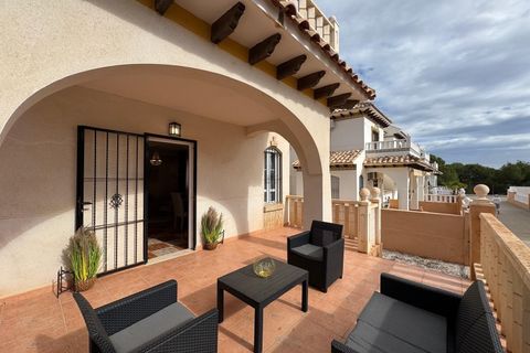 Villa en Cabo Roig, Alicante, Cabo Roig - € 215.000 | Ref: R11980 - photo 2