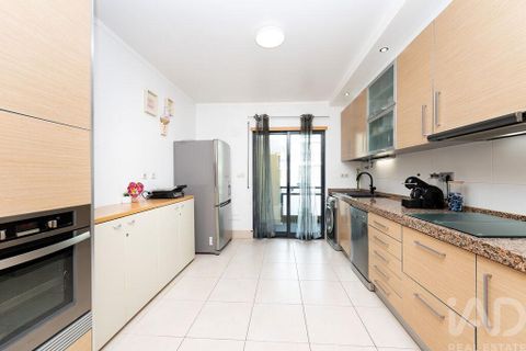 Lejlighed i Cascais, Lisbon, Cascais - € 548.000 | Ref: 927398 - foto 1