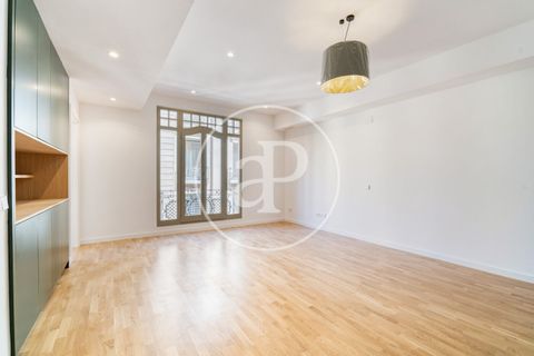 Lejlighed i Barcelona, Barcelona, Barcelona - € 850.000 | Ref: ONB260600104 - foto 15