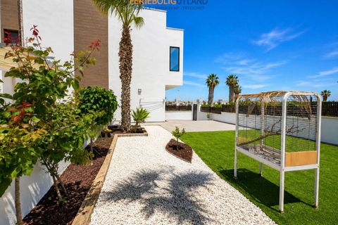 Byhus i Torrevieja, Alicante, Torrevieja - € 429.000 | Ref: FBU21835 - foto 7