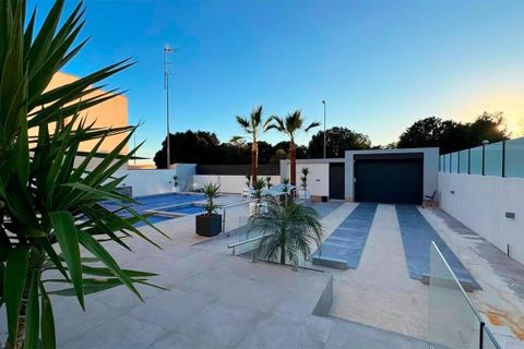 Villa i Rojales, Alicante, Rojales - € 975.000 | Ref: 784053 - foto 4