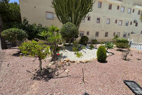 Bungalou a Torrevieja, Alicante, Torrevieja - € 169.900 | Ref: 784049 - foto 2