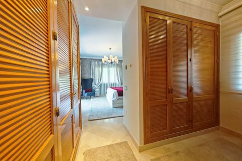 Villa en Marbella, Malaga, Marbella - € 2.250.000 | Ref: BEMV1538 - photo 15