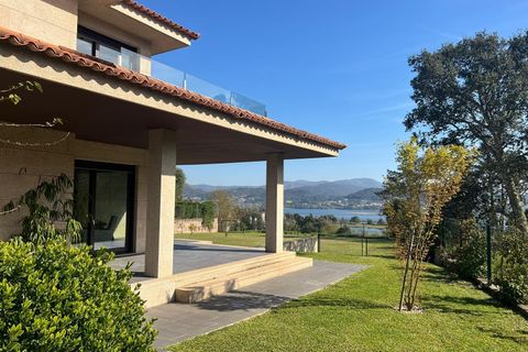 Villa a O Rosal, Pontevedra, O Rosal - € 1.690.000 | Ref: EXP14646/8930 - foto 7