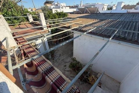 Villa a Dos Hermanas, Sevilla, Dos Hermanas - € 240.000 | Ref: 3566-01251/7688 - foto 12