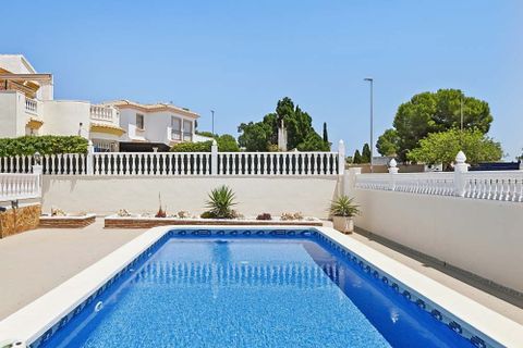 Villa a Pinar De Campoverde, Alicante, Pinar De Campoverde - € 320.000 | Ref: PIP828 - foto 32