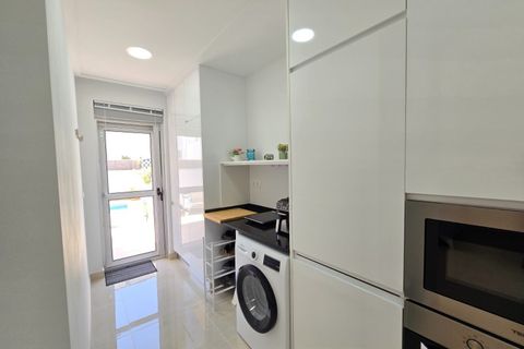 Villa i Rojales, Alicante, Rojales - € 395.000 | Ref: MLSC5418079 - foto 10
