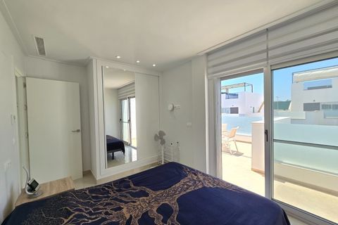 Villa i Rojales, Alicante, Rojales - € 395.000 | Ref: MLSC5418079 - foto 28