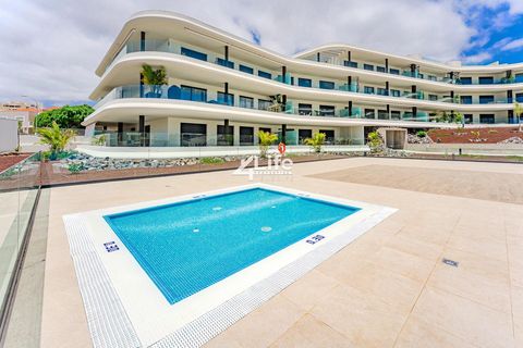 Penthouse i Adeje, Tenerife, Adeje - € 700 000 | Ref: MT-50626 - foto 2