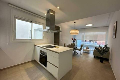 Leilighet i Torrevieja, Alicante, Torrevieja - € 430 000 | Ref: MLSC1539373/13477 - foto 2