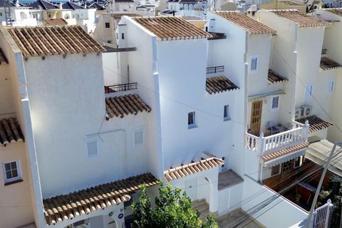 Rækkehus i Torrevieja, Alicante, Torrevieja - € 229.000 | Ref: MOVE-275/13477 - foto 2