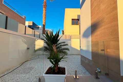 Villa i Rojales, Alicante, Rojales - € 975.000 | Ref: MLSC3083924/13477 - foto 34
