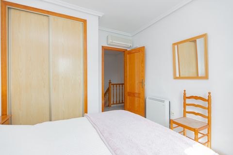 Rækkehus i Playa Flamenca, Alicante, Playa Flamenca - € 270.000 | Ref: THKINIM-13621-5136 - foto 31