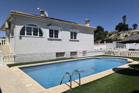 Villa a La Marina, Alicante, La Marina - € 525.000 | Ref: NP: 879 - foto 3