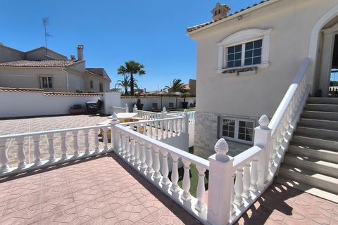 Villa a La Marina, Alicante, La Marina - € 525.000 | Ref: NP: 879 - foto 12