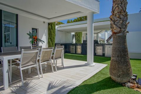 Villa a Altea, Alicante, Altea - € 2.490.000 | Ref: YHS55048N - foto 10