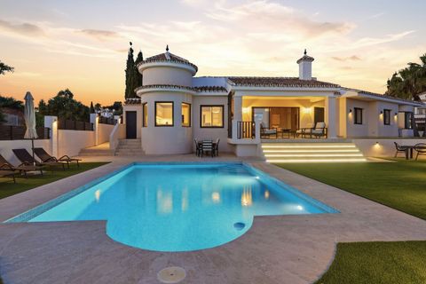 Villa i El Chaparral, Malaga - foto 1