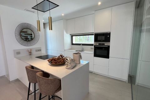 Villa a Finestrat, Alicante, Finestrat - € 1.195.000 | Ref: BG2628 - foto 13